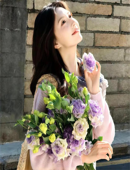 《报告唐总夫人带着崽崽回来了》角色研究：无人机拍摄的视角与稳定性 认识人物与故事的互动